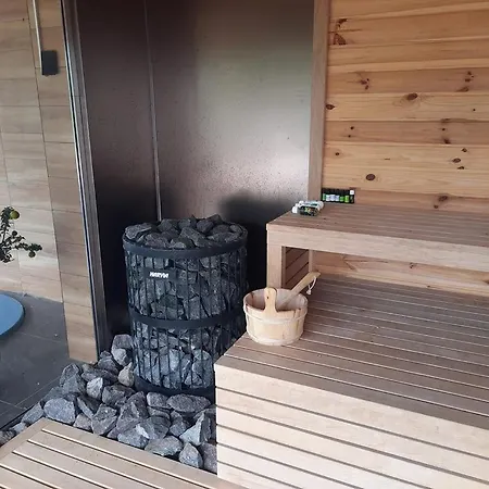 Caballus Lovasmajor Panzió Alojamento de Acomodação e Pequeno-almoço Nyíregyháza