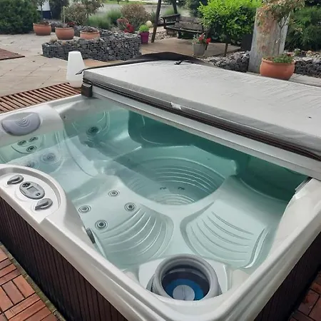 Caballus Lovasmajor Panzió 4*