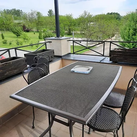 Caballus Lovasmajor Panzió 4*