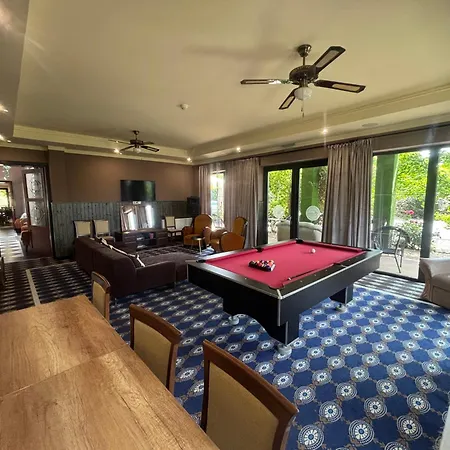 Alojamento de Acomodação e Pequeno-almoço Caballus Lovasmajor Panzió Nyíregyháza