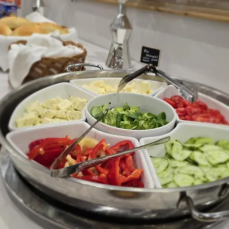 Caballus Lovasmajor Panzió 4*