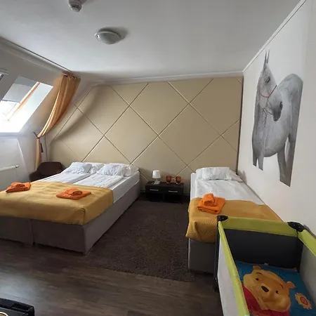 Caballus Lovasmajor Panzio 4* Nyíregyháza