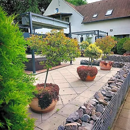 Caballus Lovasmajor Panzio Bed & Breakfast