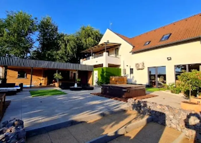 Bed & Breakfast Caballus Lovasmajor Panzio